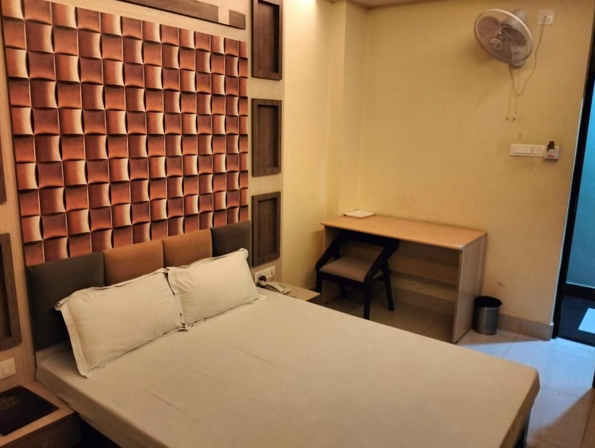 Hotel Shri Gourav Bikaner Buitenkant foto